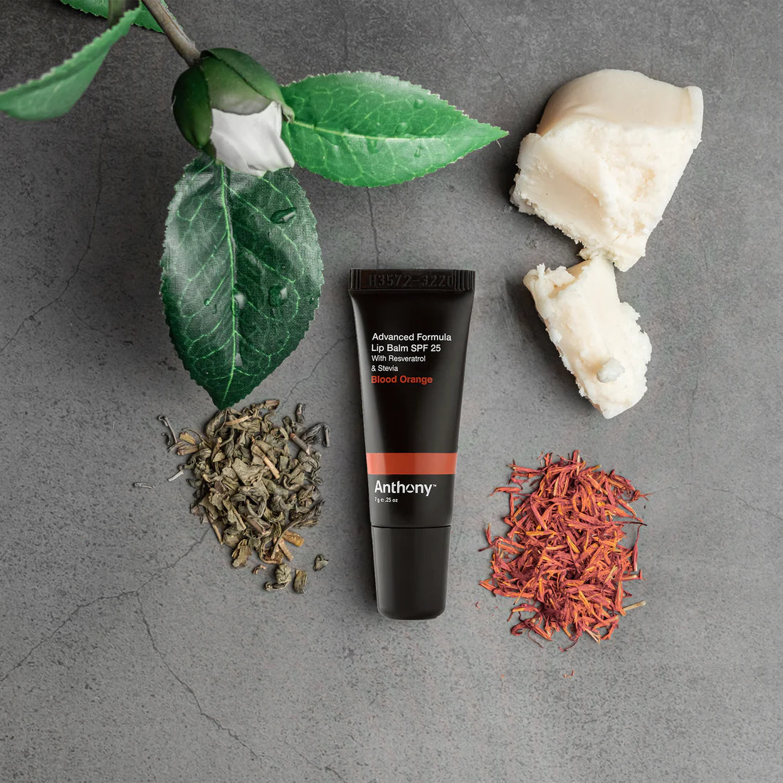 بلسم شفاه بالبرتقال الأحمر، بعامل حماية من الشمس 25